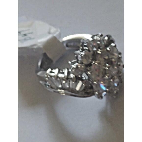 Italian 925 Sterling Silver Women's Ring with Cluster & Bar Zirconia -  Size 5 - Picture 3 of 6